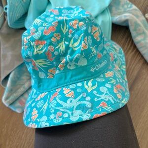 Columbia Blue and Orange Sun Hat for Beach Days